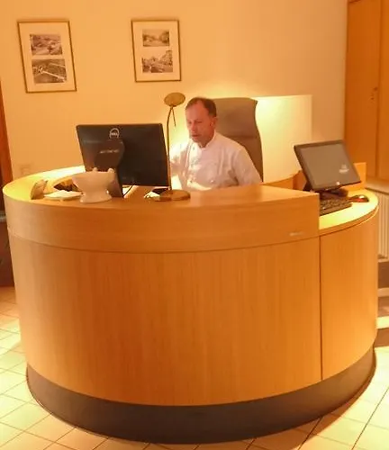 De La Frontiere 3* Frisange